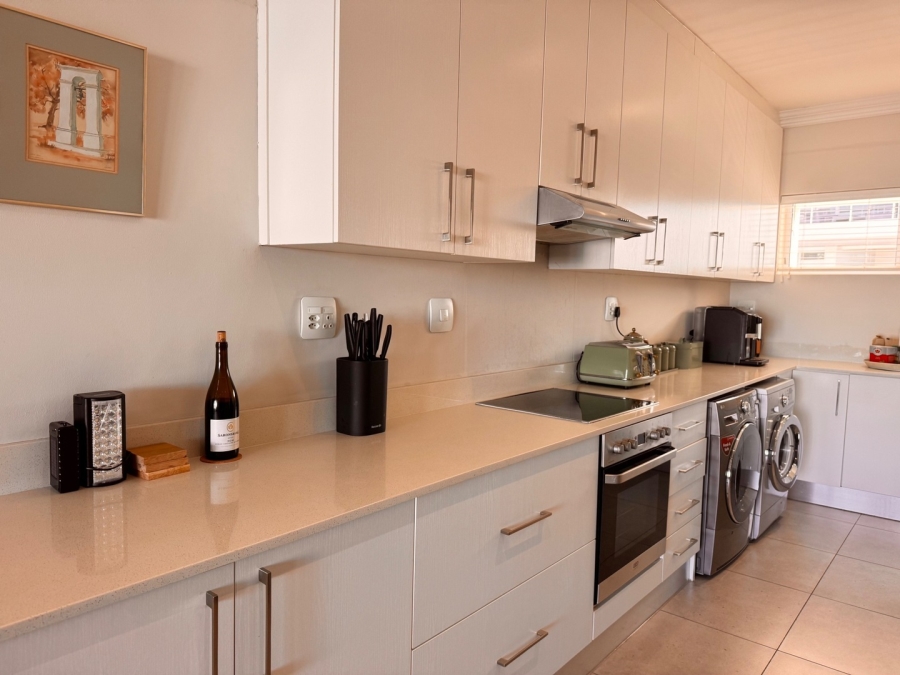 3 Bedroom Property for Sale in Big Bay Western Cape